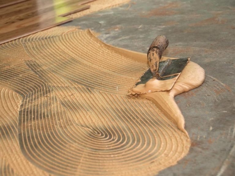 Will Thinset Stick to Painted Drywall? (Read This First!)