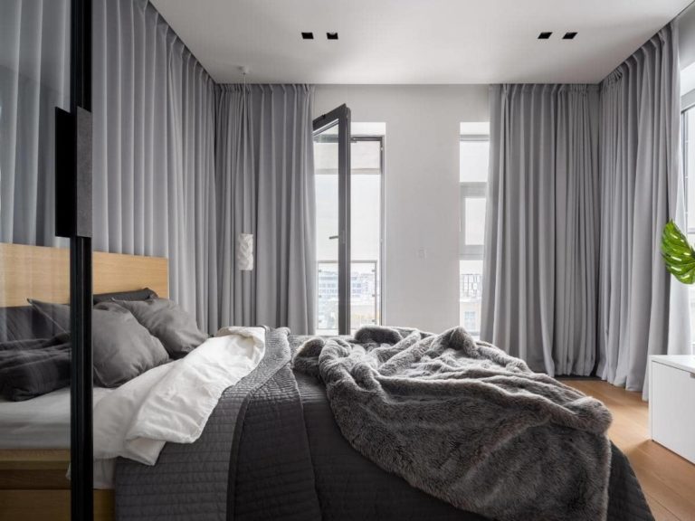 How Long Should Curtains Be for 8, 9, 10 Foot Ceilings?