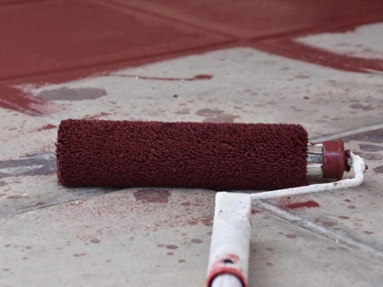 Can You Use Fence Paint on Concrete? (Answered)
