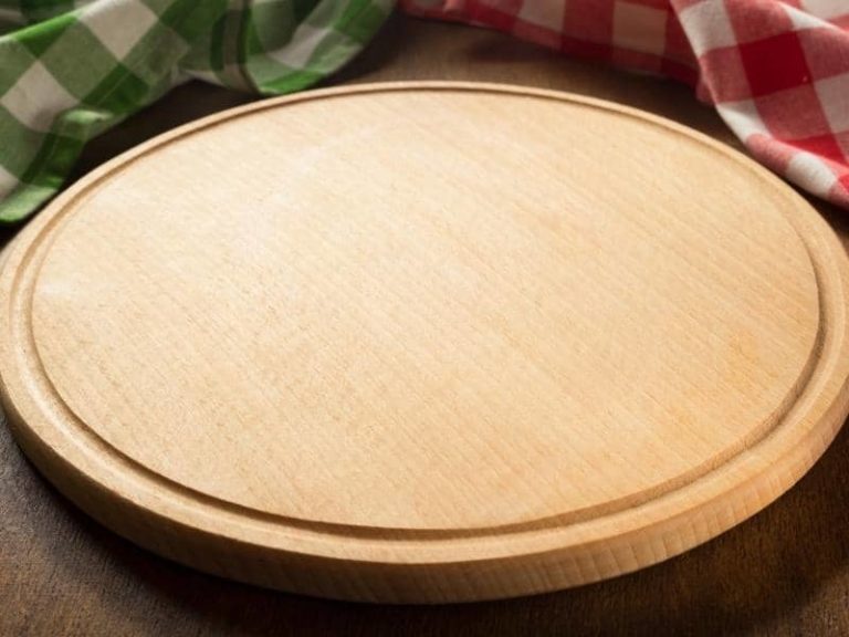 Can You Use Pine for a Cutting Board? (Answered)