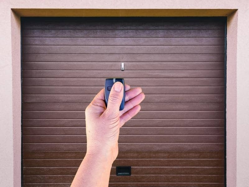 Why Is My Garage Door Sensor Orange, What Does It Mean When Garage Door Light Flashes