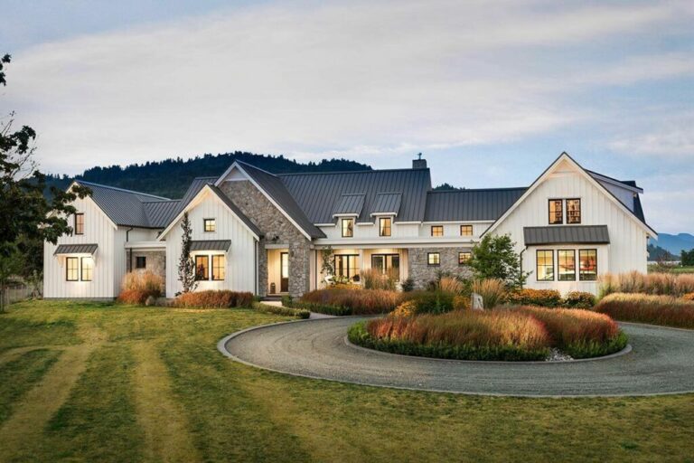 Exclusive 2-Story 3-Bedroom Modern Farmhouse With Cathedral Ceiling Living Space (Floor Plan)