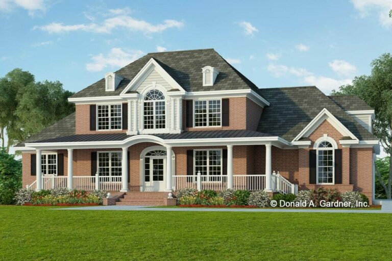 Traditional 5-Bedroom 2-Story Country Style Home with Main-floor Master Bedroom (Floor Plan)