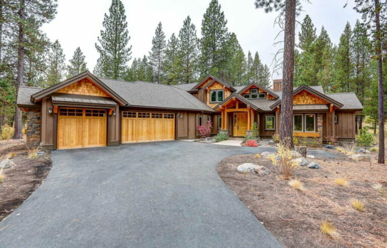 4-Bedroom 2-Story Mountain Ranch Home with Upstairs Bonus (Floor Plan)