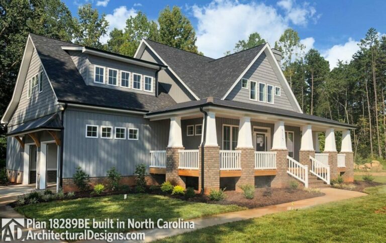 Storybook Style 4-Bedroom 2-Story Country House with Sturdy Porch (Floor Plan)