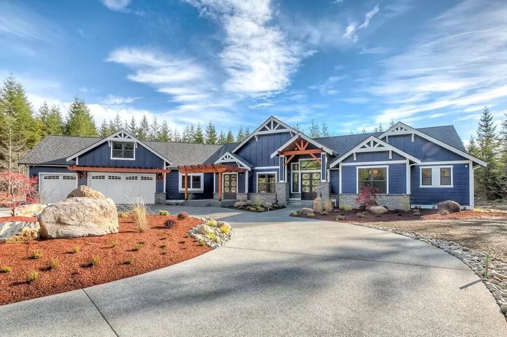 Bedroom Single Story Mountain Craftsman Home With Bonus Room Floor Plan Onehappylemon