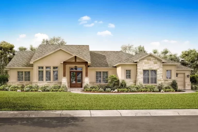 4-Bedroom 1-Story Tuscan House with Massive Walk-in Pantry (Floor Plan)