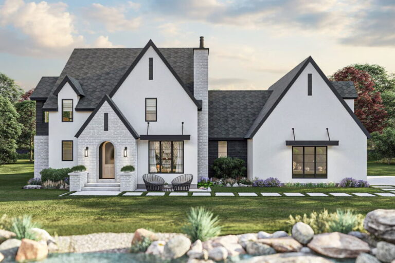 4-Bedroom 2-Story Transitional House with Flexible Bonus Space (Floor Plan)