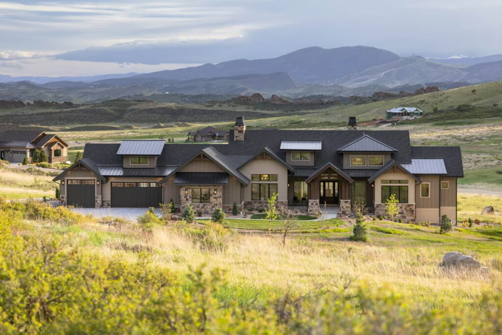 5-Bedroom One-Story Mountain House with Home Office (Floor Plan)