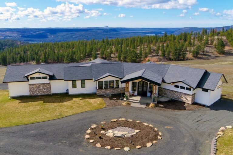 3-Bedroom 2-Story Angled Craftsman Home with Expansive Rear Views (Floor Plan)