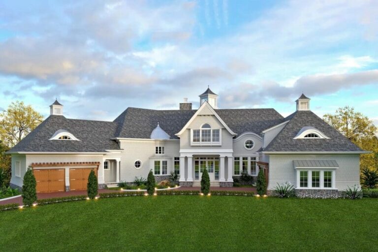 5-Bedroom Two-Story Modern Colonial House with Finished Basement (Floor Plan)