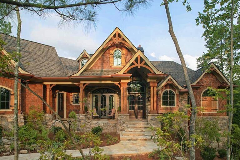 6-Bedroom 1-Story Mountain Craftsman House with Dual Rear Decks (Floor Plan)