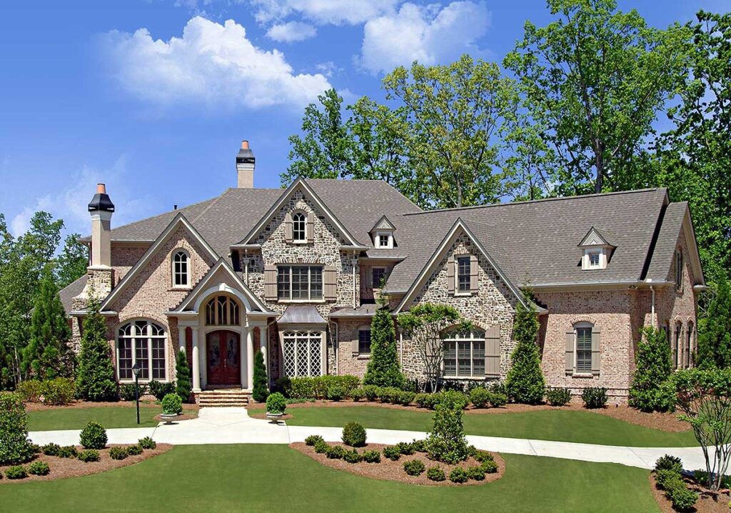 4-Bedroom 2-Story House with Cozy Keeping Room Fireplace (Floor Plan)