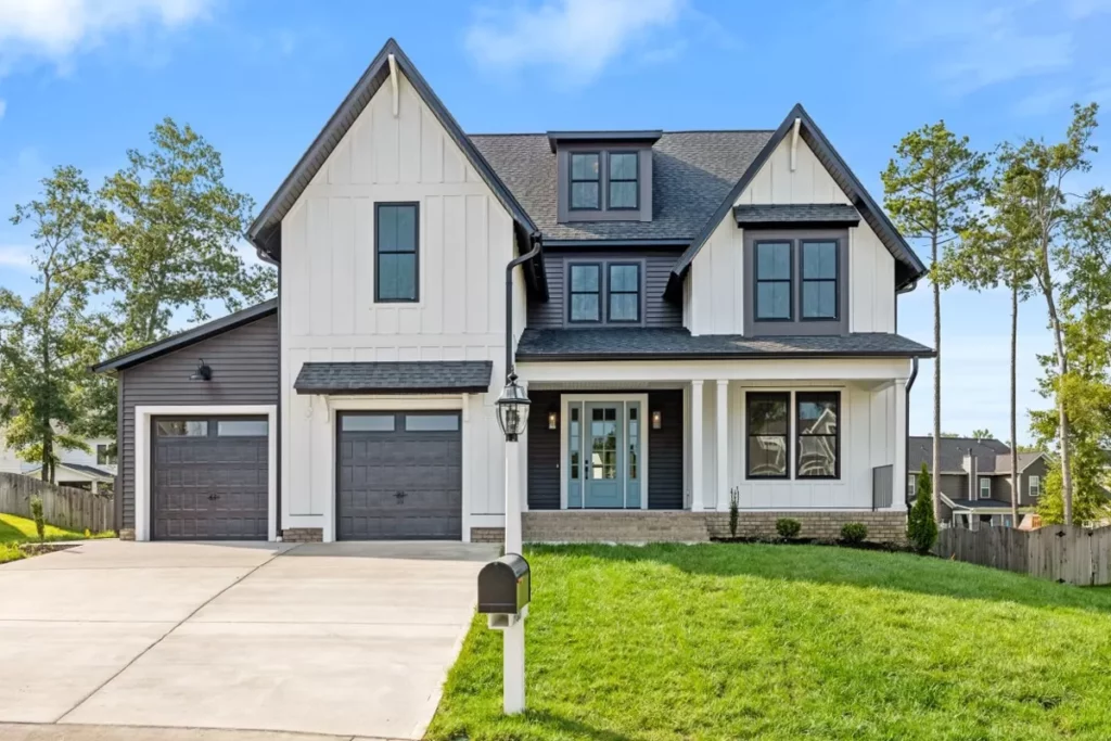 6-Bedroom 3-Story Modern Craftsman Home with Third Floor Expansion Possibilities (Floor Plan)