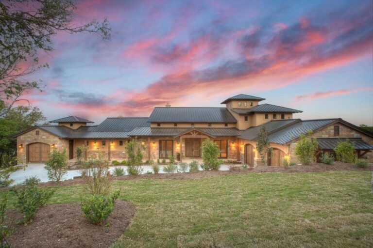 4-Bedroom Dual-Story Hill Country Home with Large Covered Porches (Floor Plan)