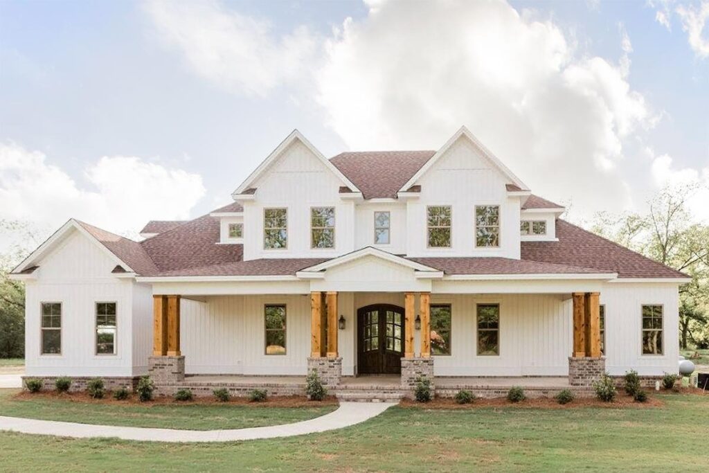 5-Bedroom Two-Story New American House with Room Over Garage (Floor Plan)