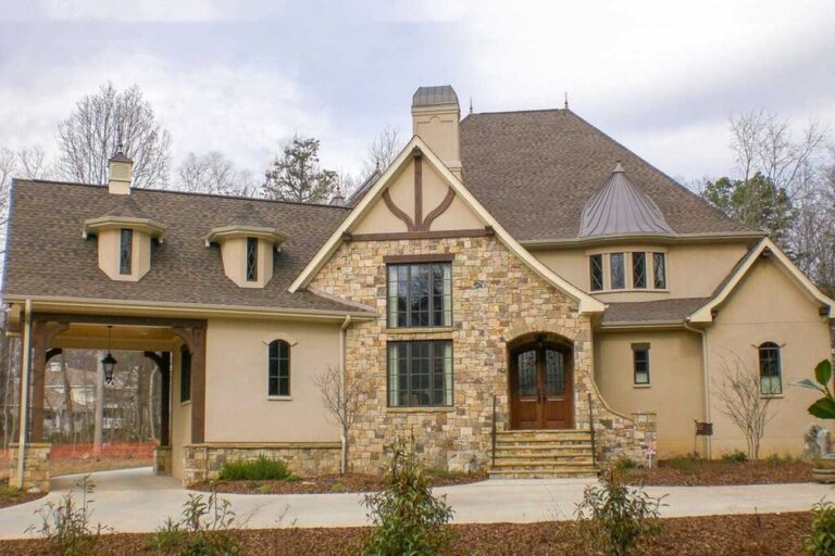 2-Story 4-Bedroom European House with Media Room (Floor Plan)