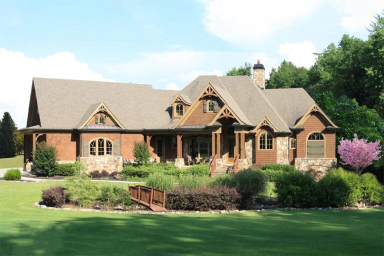 Spacious 4 Bedroom Single-Story Country Home With Optional Basement & 2-Car Side Garage (Floor Plan)