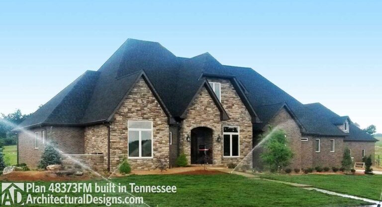 3-Bedroom 1-Story House with Old World Charm (Floor Plan)