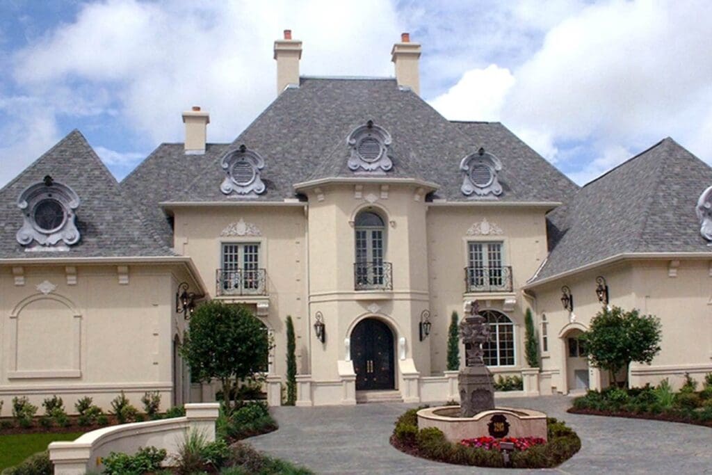 4-Bedroom Two-Story Luxury Home with Grand Courtyard (Floor Plan)