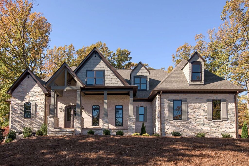 5-Bedroom 2-Story Luxury Farmhouse With Spacious Bonus Room (Floor Plan)