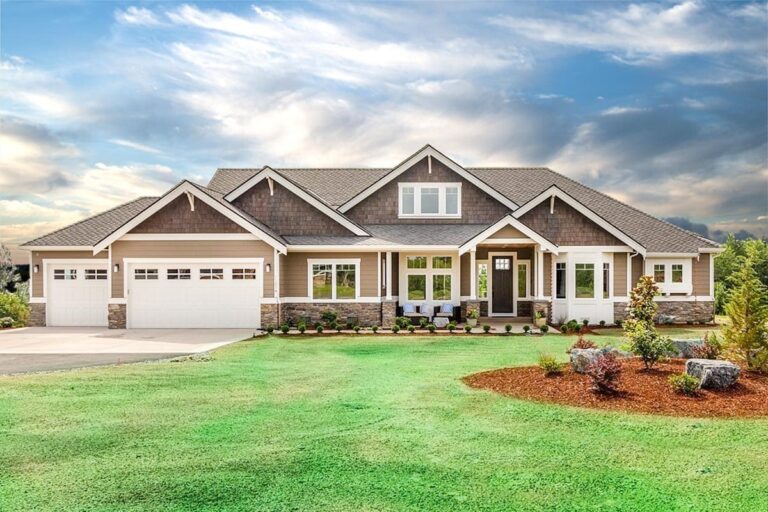 3-Bedroom 2-Story Craftsman House with Flex Room (Floor Plan)