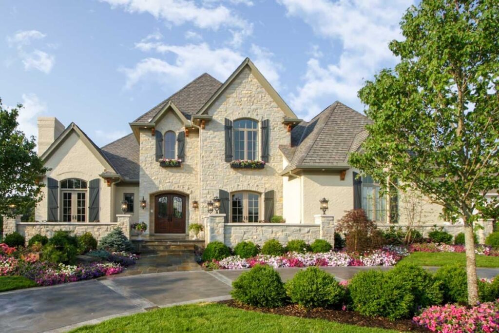 4-Bedroom Dual-Story Country Home with Classic Exterior (Floor Plan)