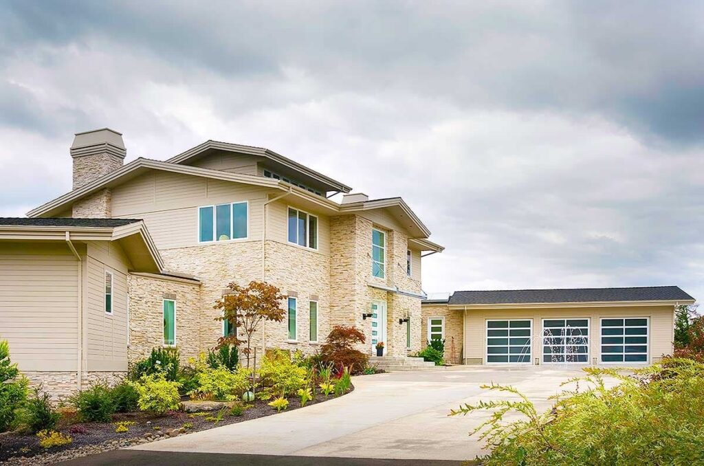 4-Bedroom 3-Story Modern Farmhouse with Courtyard Entry and 3-Car Garage (Floor Plan)