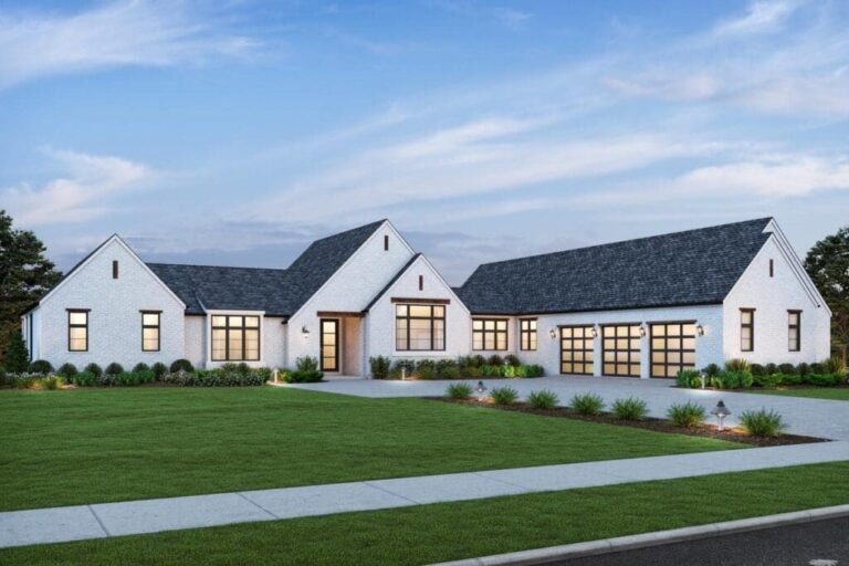 4-Bedroom 1-Story Transitional Farmhouse with Outdoor Dining Room (Floor Plan)